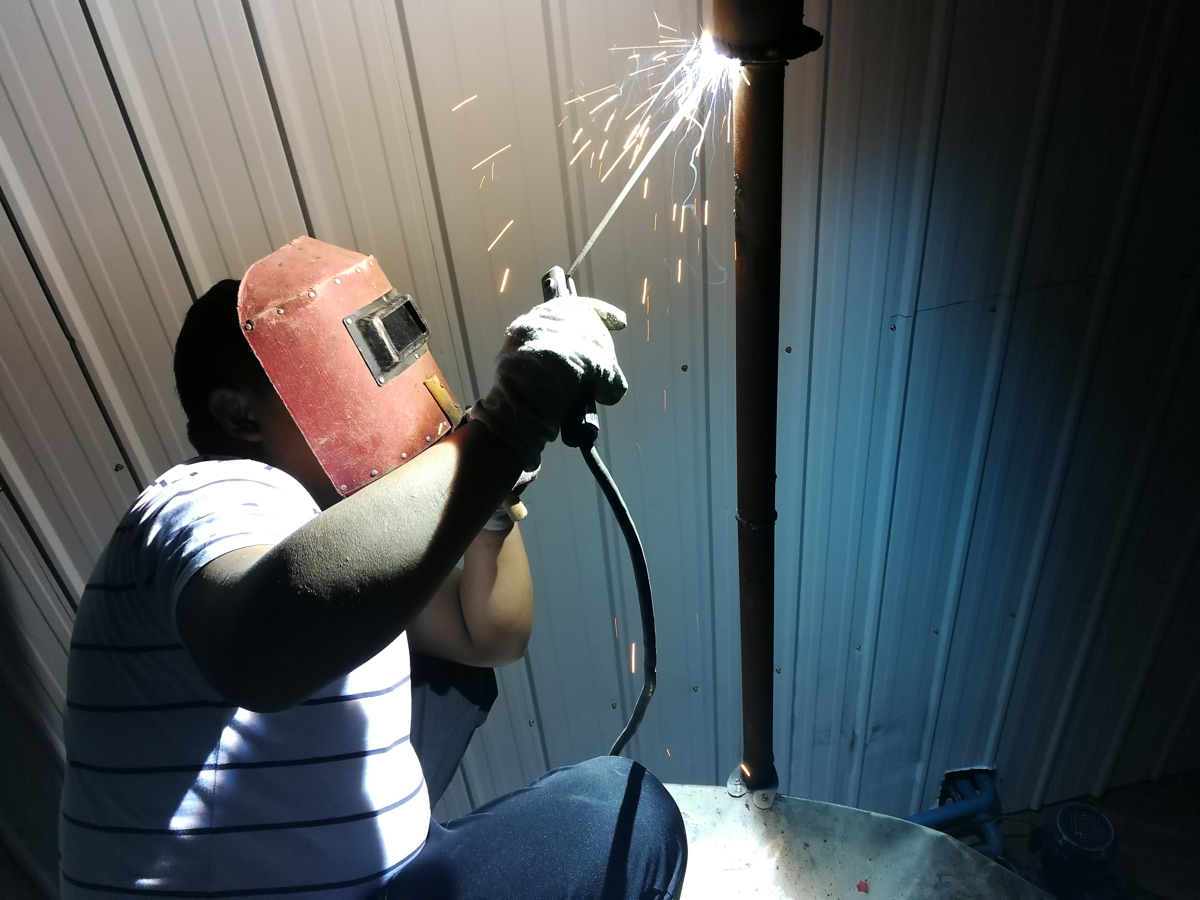 基地員工在山西襄垣項目現場安裝